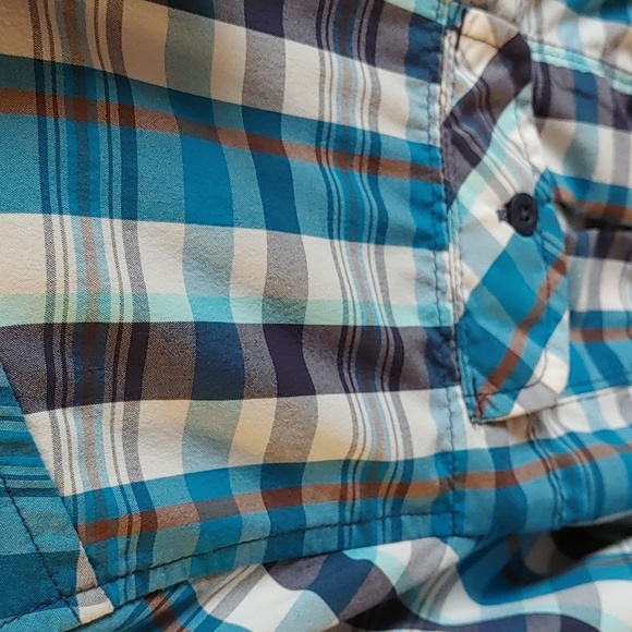 🌻Women's The North Face Plaid Performance Button Down Shirt - Picture 2 of 16